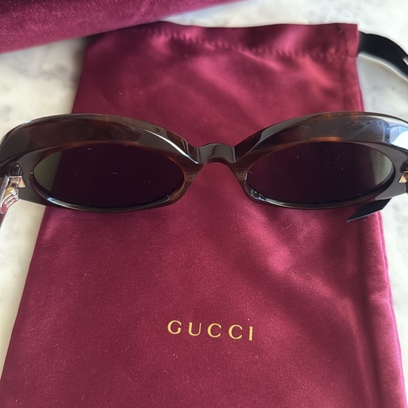 Gucci Tortoise Shell Swarovski Diamond Studded Sunglasses - Picture 7 of 9